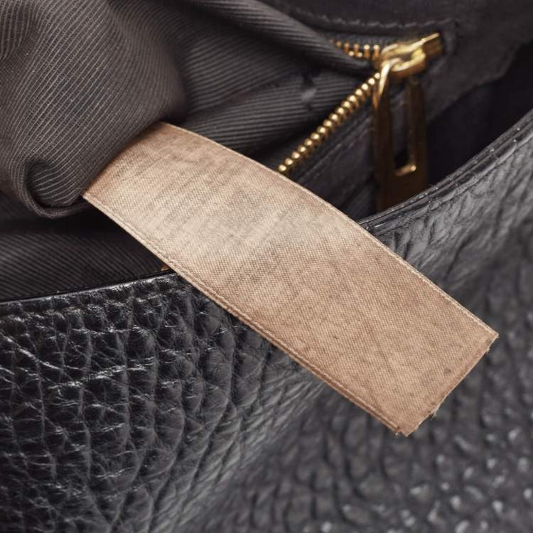 Pre Owned Burberry Black Pebbled Leather Mildenhall Shoulder Bag