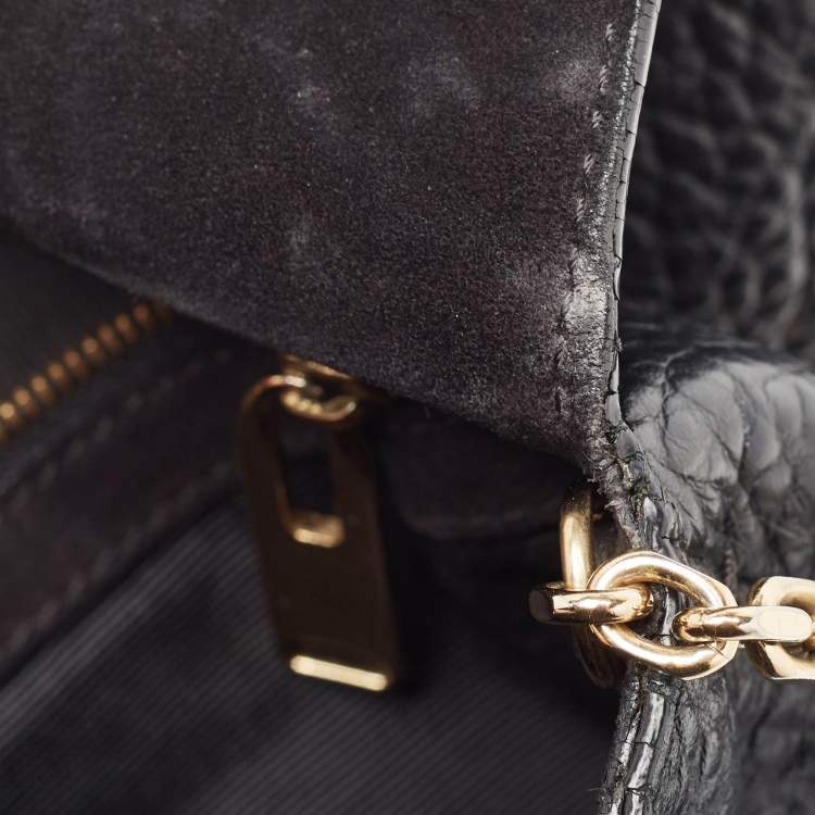 Pre Owned Burberry Black Pebbled Leather Mildenhall Shoulder Bag