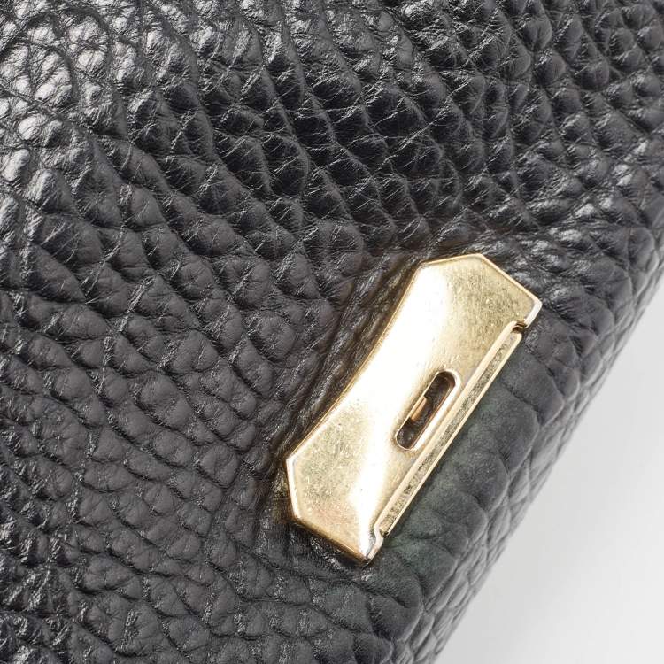 Pre Owned Burberry Black Pebbled Leather Mildenhall Shoulder Bag