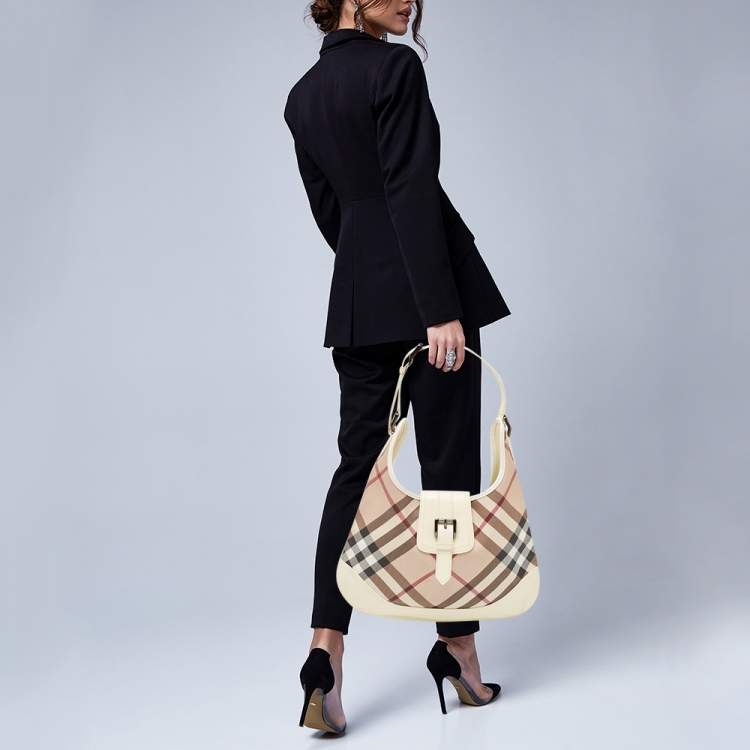 Pre Owned Burberry White/Beige Nova Check PVC and Patent Leather Brooke Hobo