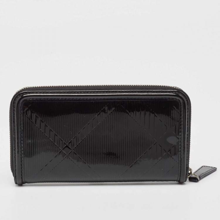 Pre Owned Burberry Black House Check Embossed Patent Leather Zip Continental Wallet