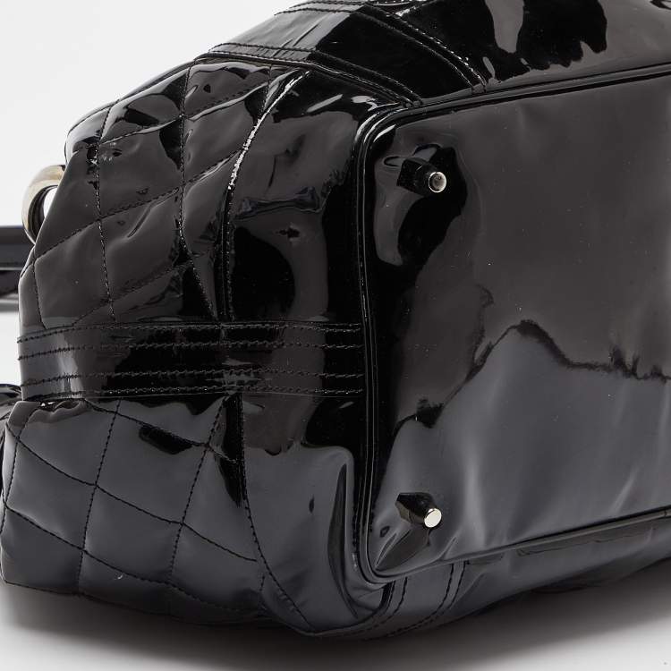 Pre Owned Burberry Black Quilted Patent Leather Large Beaton Tote