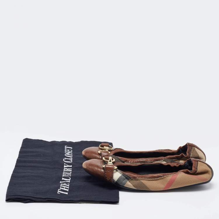 Pre Owned Burberry Brown Nova Check Fabric and Leather Buckle Detail Scrunch Ballet Flats Size 36.5