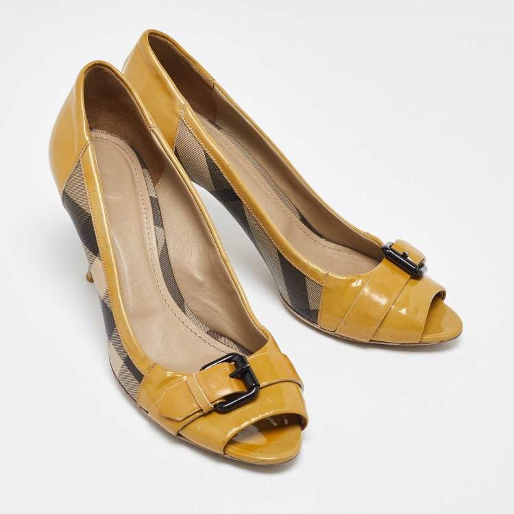Pre Owned Burberry Tricolor Patent and Nova Check Canvas Peep Toe Pumps Size 40