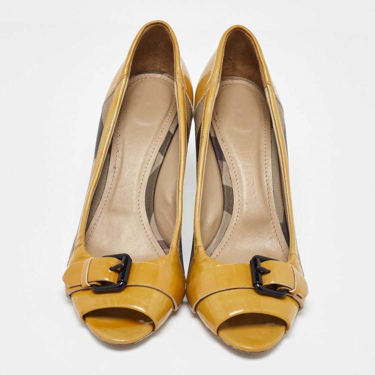 Pre Owned Burberry Tricolor Patent and Nova Check Canvas Peep Toe Pumps Size 40