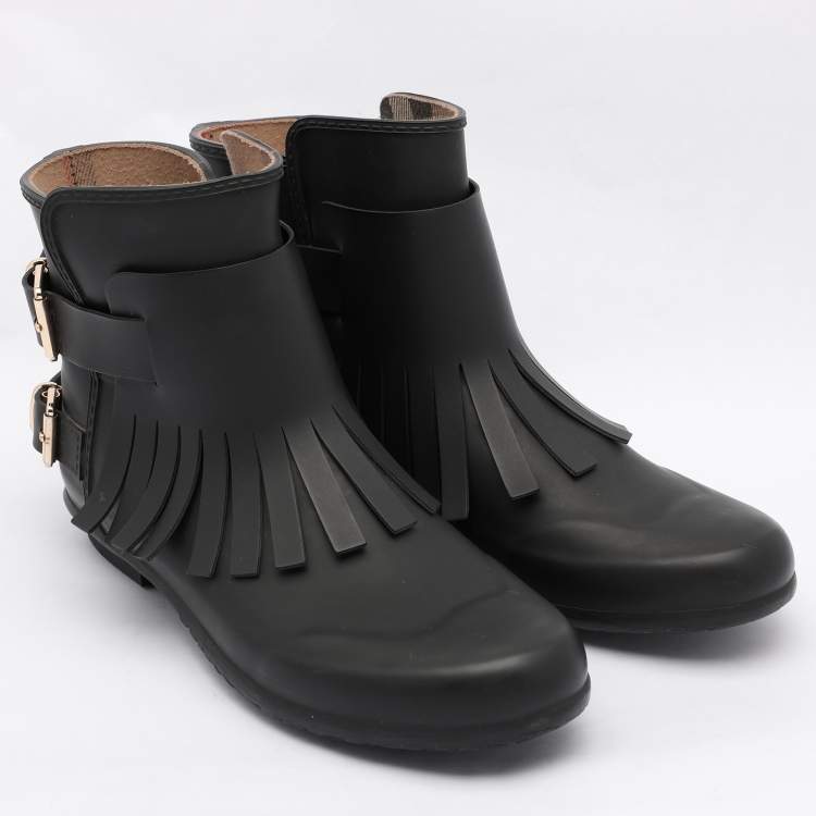 Pre Owned Burberry Black Rubber Fringe Trim Mot Boots Size 39