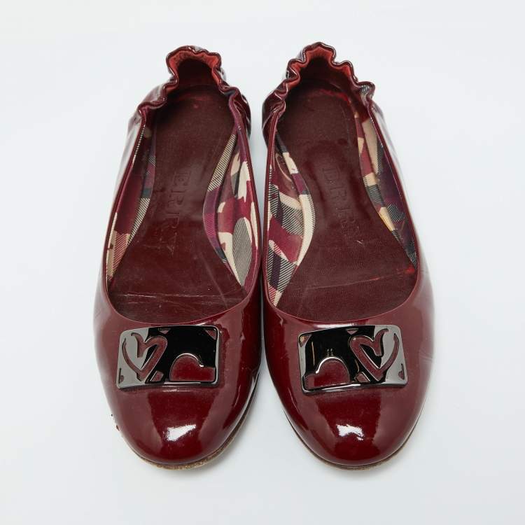 Pre Owned Burberry Burgundy Patent Leather Scrunch Ballet Flats Size 40