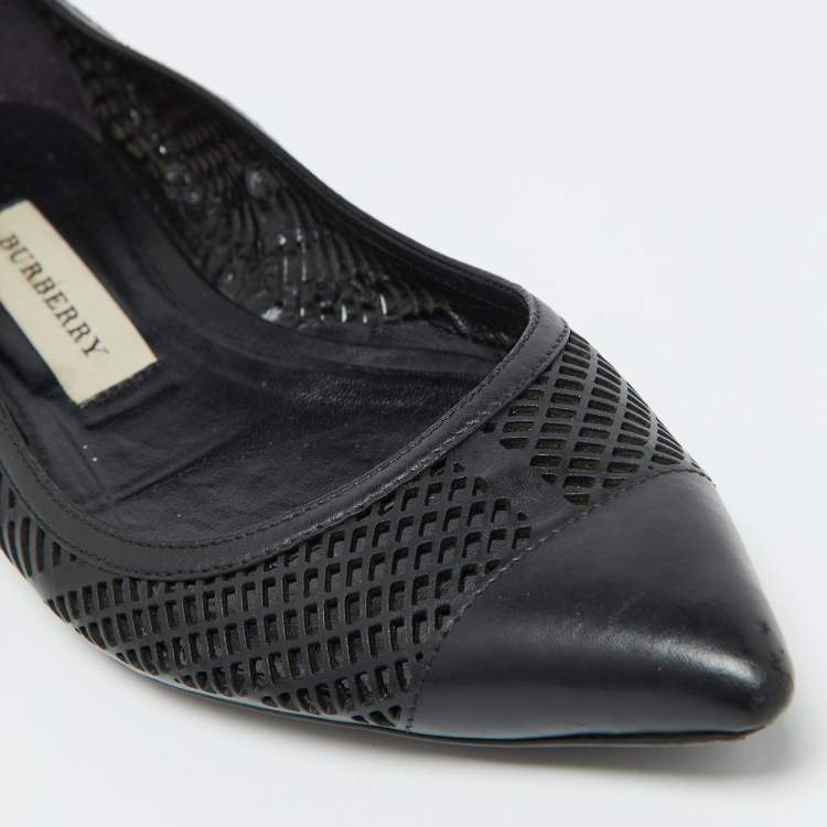 Pre Owned Burberry Black Laser Cut Leather Bradshaw Pointed Toe Flats Size 38