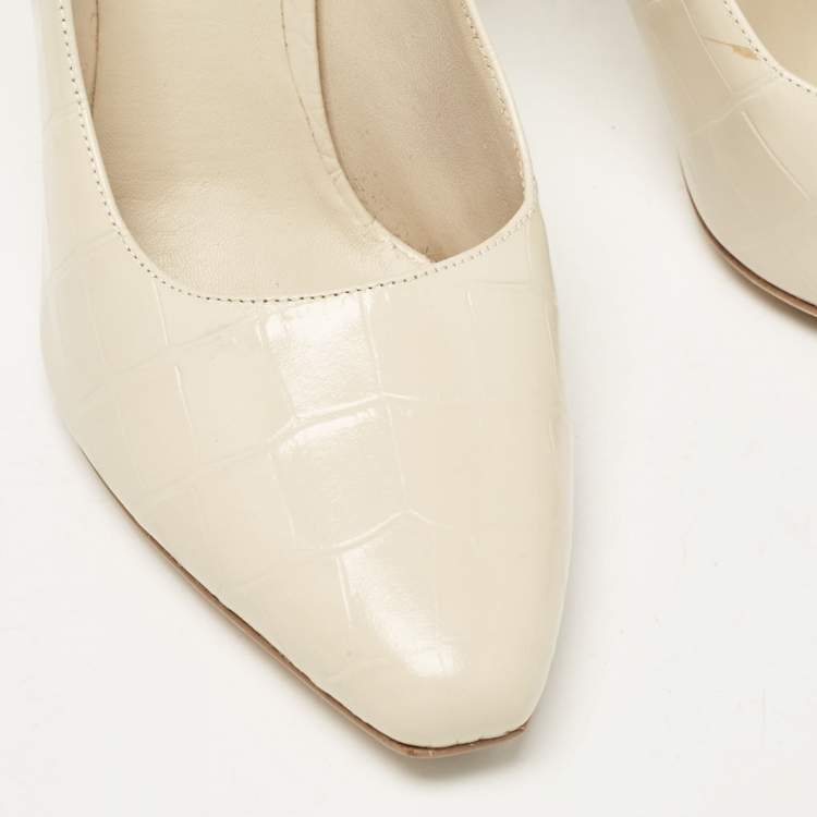 Pre Owned Burberry Cream Croc Embossed Leather Wiltkin Pumps Size 39