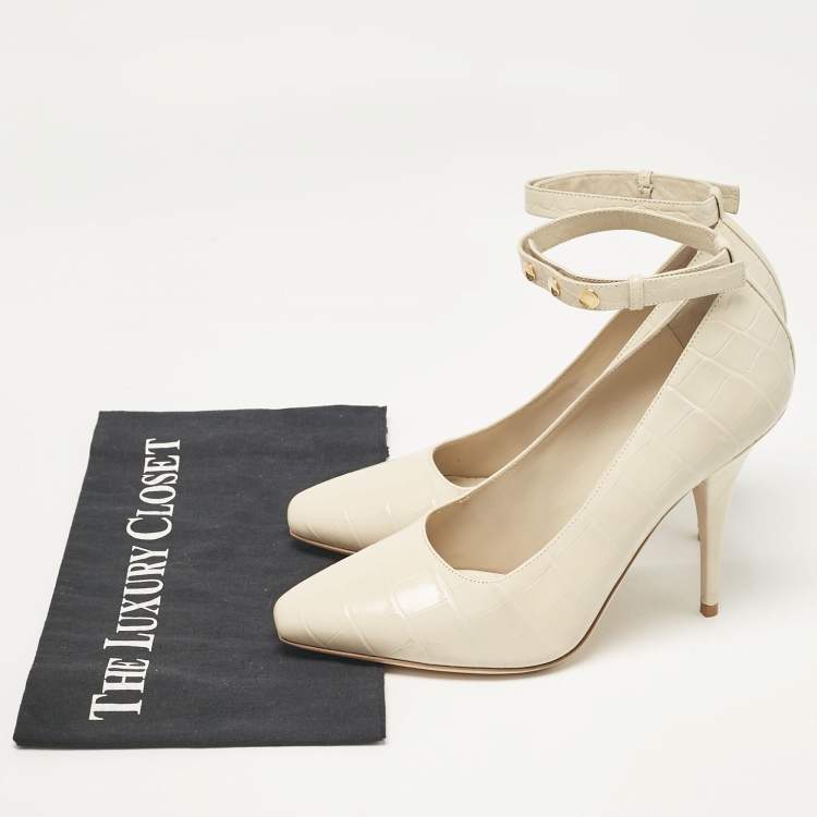 Pre Owned Burberry Cream Croc Embossed Leather Wiltkin Pumps Size 39