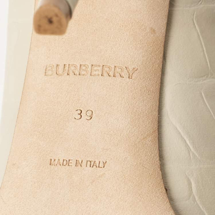 Pre Owned Burberry Cream Croc Embossed Leather Wiltkin Pumps Size 39