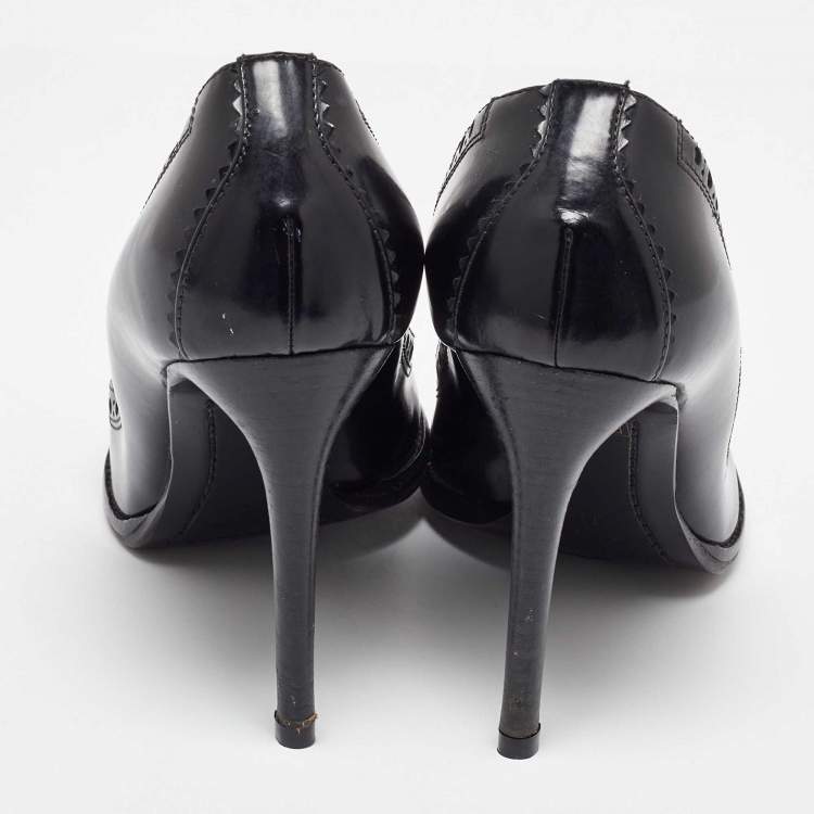 Pre Owned Burberry Black Leather Brogue Pumps Size 39