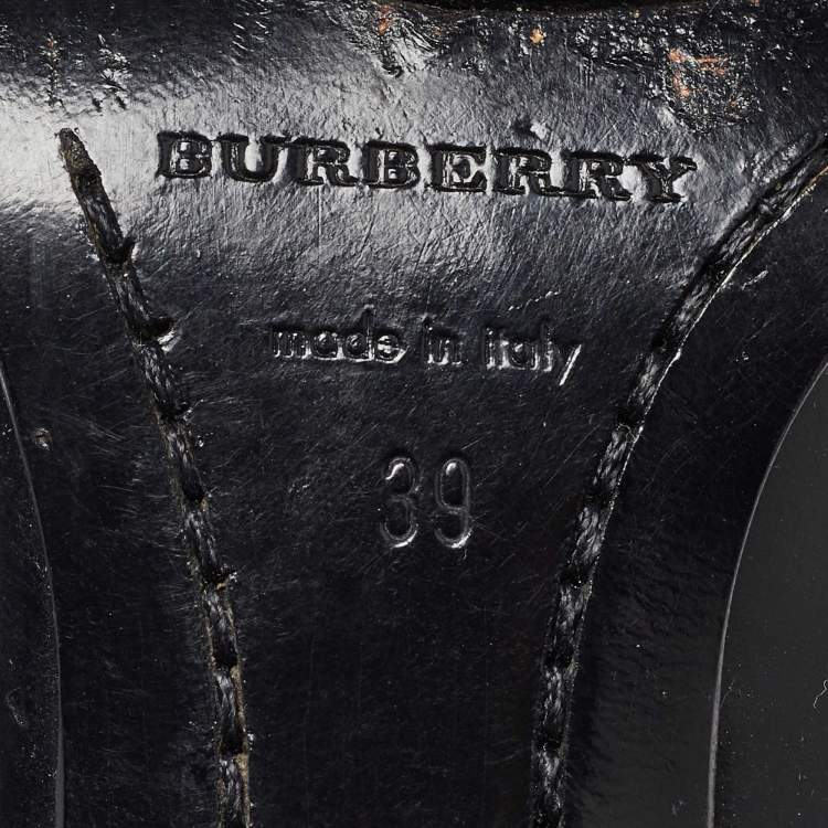 Pre Owned Burberry Black Leather Brogue Pumps Size 39