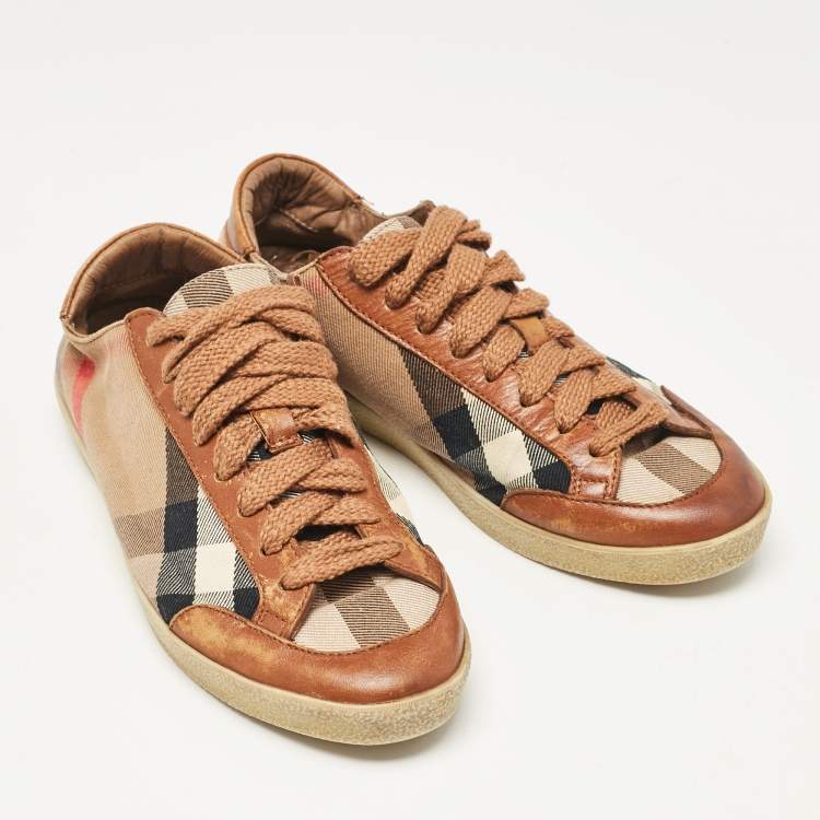 Pre Owned Burberry Brown/Beige Canvas and Leather Low Top Sneakers Size 37