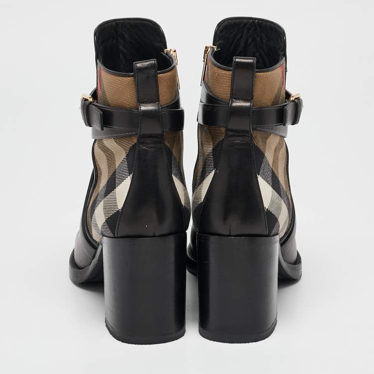 Pre Owned Burberry Black/Beige House Check Canvas and Leather Ankle Length Boots Size 39
