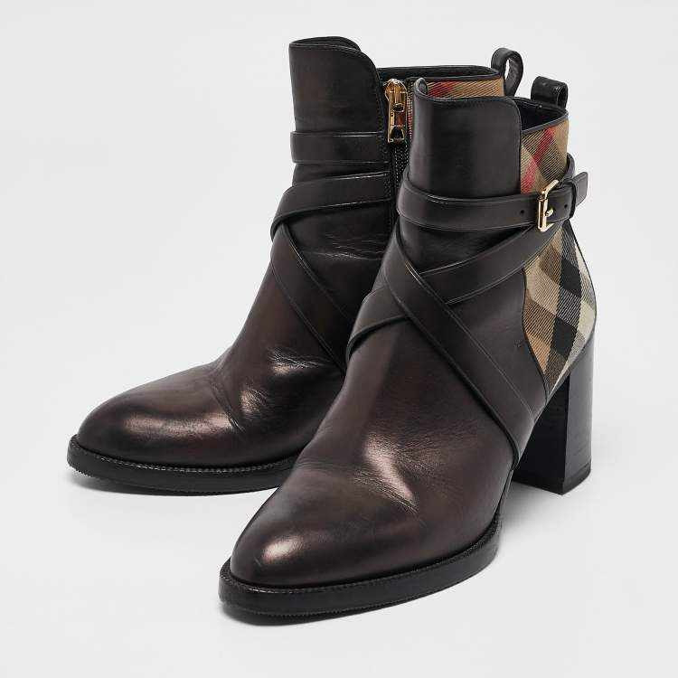 Pre Owned Burberry Black/Beige House Check Canvas and Leather Ankle Length Boots Size 39