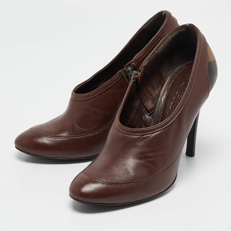 Pre Owned Burberry Brown Nova Check Coated Canvas and Leather High Cut Booties Size 36
