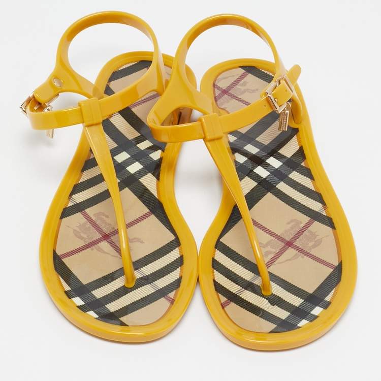 Pre Owned Burberry Yellow Jelly Thong Flat Slides Size 38