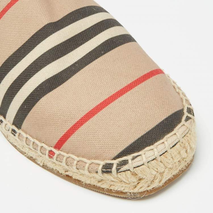 مملوكة مسبقًا Burberry Beige/Black House Check Fabric and Leather Espadrille Flats Size 38