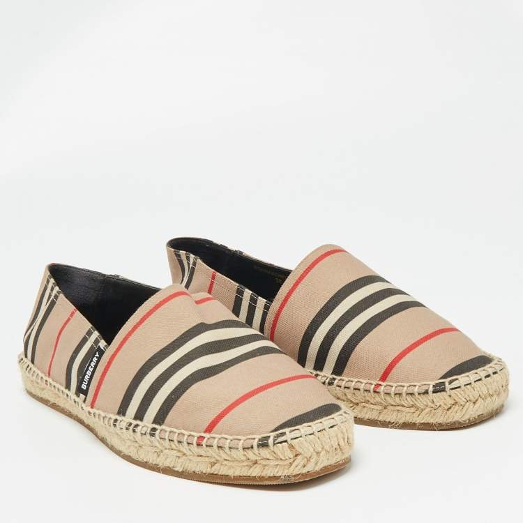 مملوكة مسبقًا Burberry Beige/Black House Check Fabric and Leather Espadrille Flats Size 38