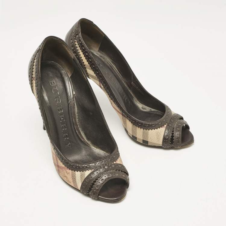 Pre Owned Burberry Beige/Brown Check Canvas and Brogue Leather Peep Toe Pumps Size 38