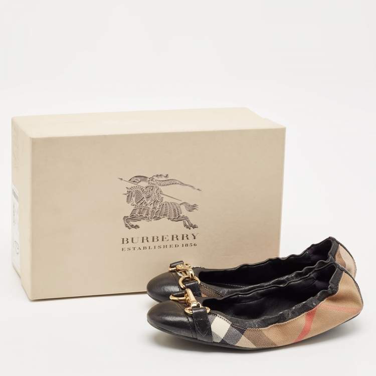 Pre Owned Burberry Black/Beige House Check Canvas and Leather Scrunch Buckle Ballet Flats Size 37.5