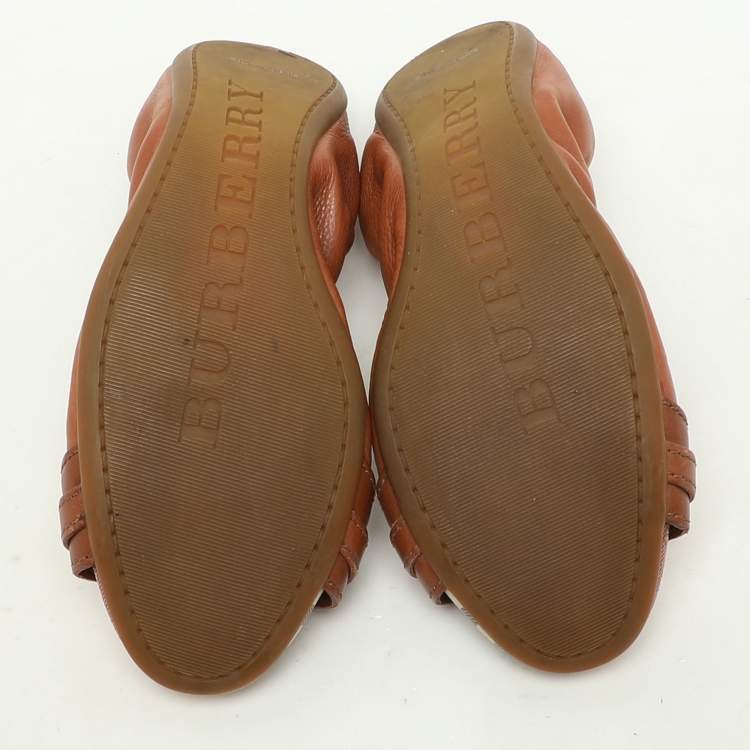 Pre Owned Burberry Brown Leather and Nova Check Coated Canvas Drayton Twistlock Scrunch Ballet Flats Size 37