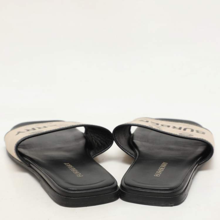Pre Owned Burberry Beige Canvas Carolyn Logo Flat Slide Sandals Size 39