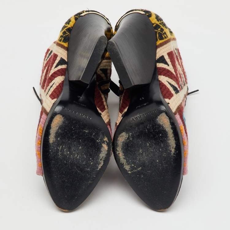 Pre Owned Burberry Multicolor Canvas Virginia Tapestry Printed Lace Up Ankle Length Boots Size 39