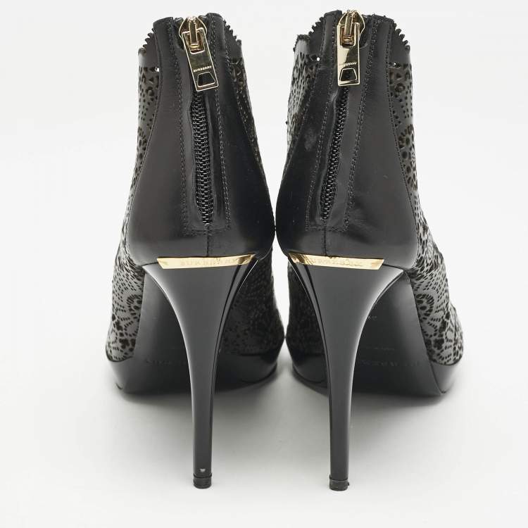 Pre Owned Burberry Black Laser Cut Leather Caythorpe Ankle Booties Size 39