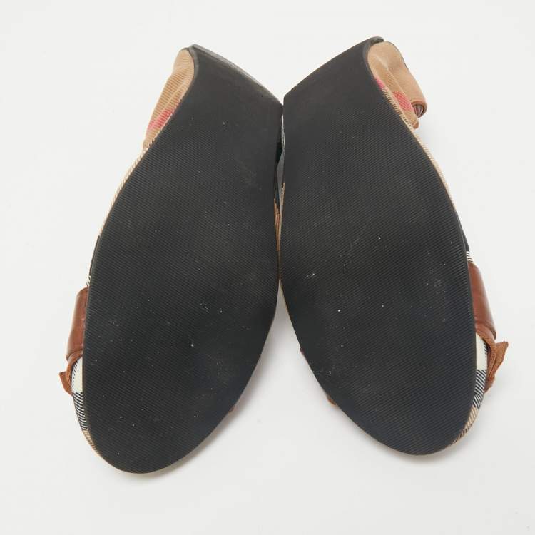 Pre Owned Burberry Brown House Check Canvas And Leather Shipley Ballet Flats Size 40