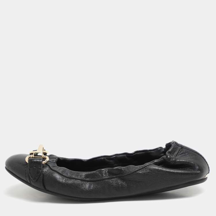 Pre Owned Burberry Black Leather Scrunch Ballet Flats Size 36