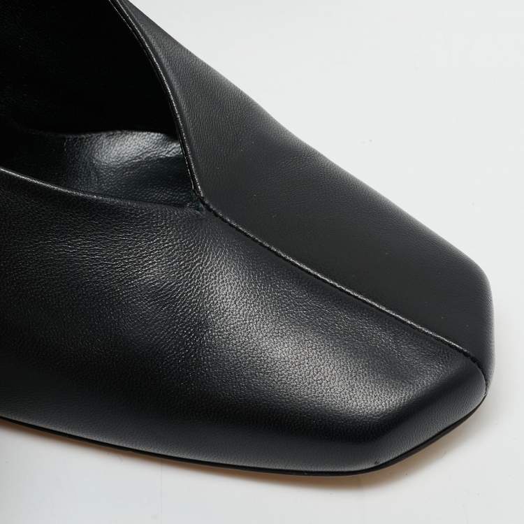 Pre Owned Burberry Black Leather Baby Pumps Size 39