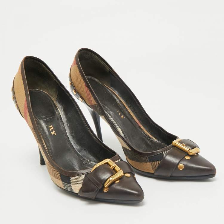 مملوكة مسبقًا Burberry Beige/Brown Leather and Nova Check Canvas Pointed Toe Pumps Size 37