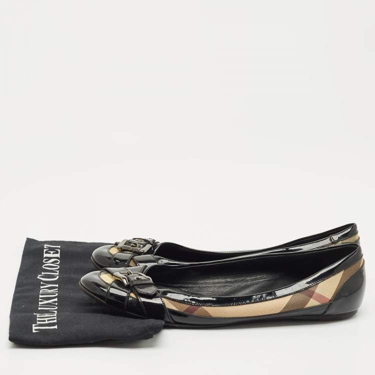 Pre Owned Burberry Black/Beige Nova Check PVC and Patent Leather Buckle Ballet Flats Size 41