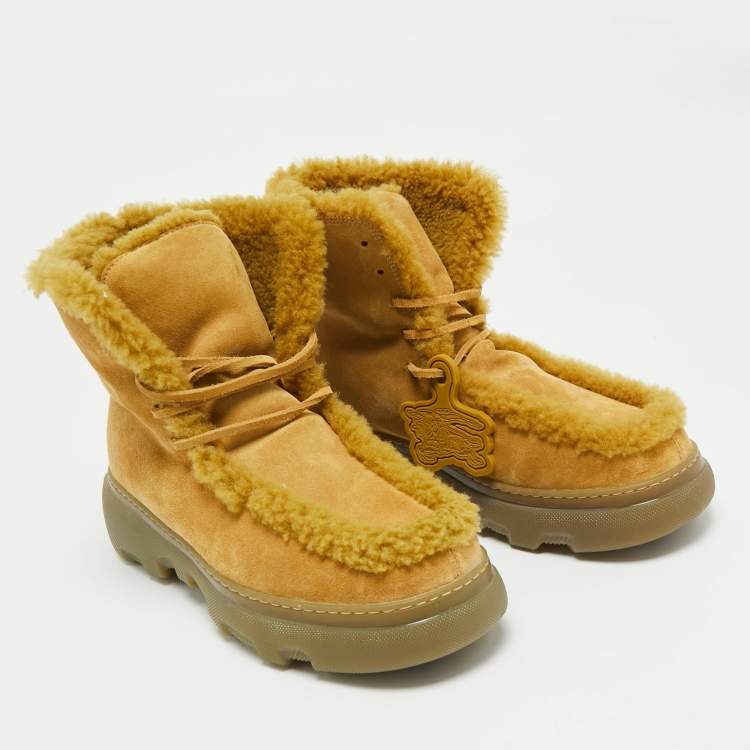 Pre Owned Burberry Green Shearling and Suede Chugga Ankle Length Boots Size 40