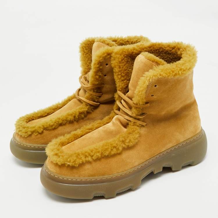 Pre Owned Burberry Green Shearling and Suede Chugga Ankle Length Boots Size 40