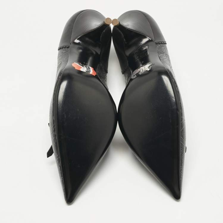 Pre Owned Burberry Black/Purple Leather Fringe Slip On Pumps Size 41