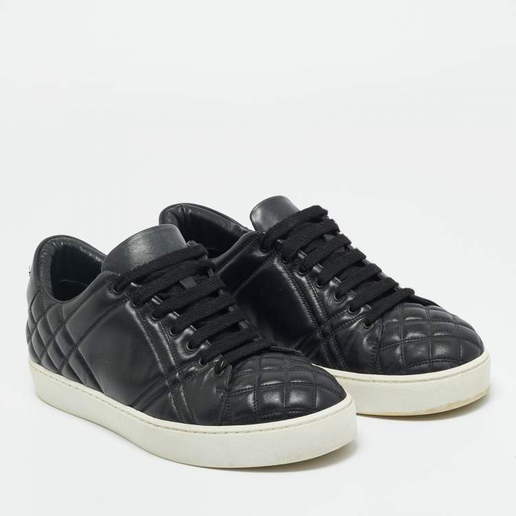 Pre Owned Burberry Black Quilted Leather Westford Lace-Up Sneakers Size 38