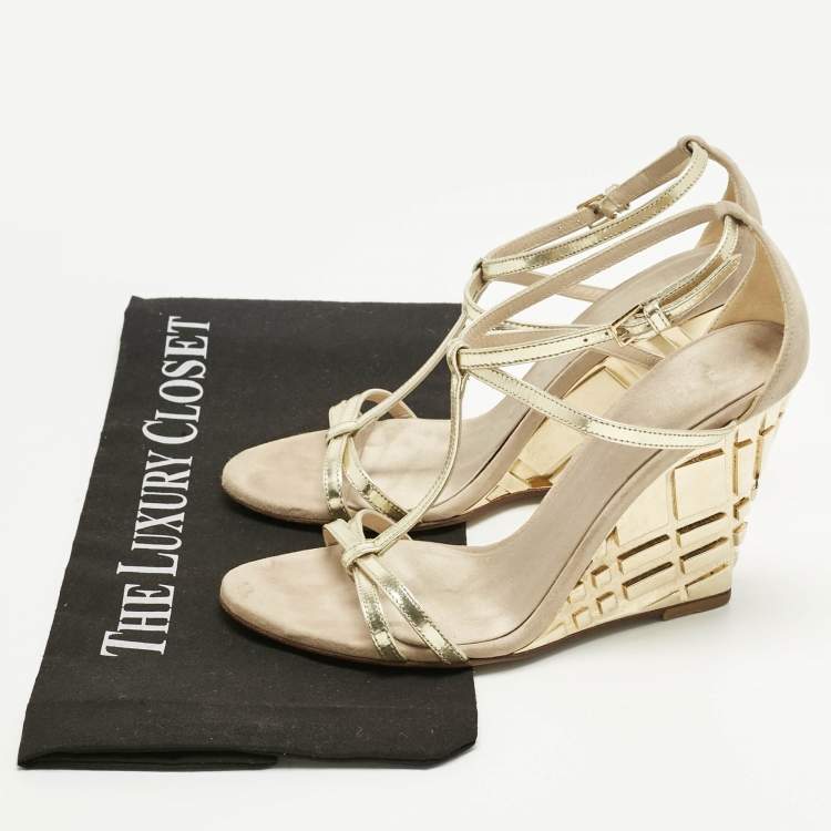 Pre Owned Burberry Beige/Gold Leather and Suede Wedge Sandals Size 36