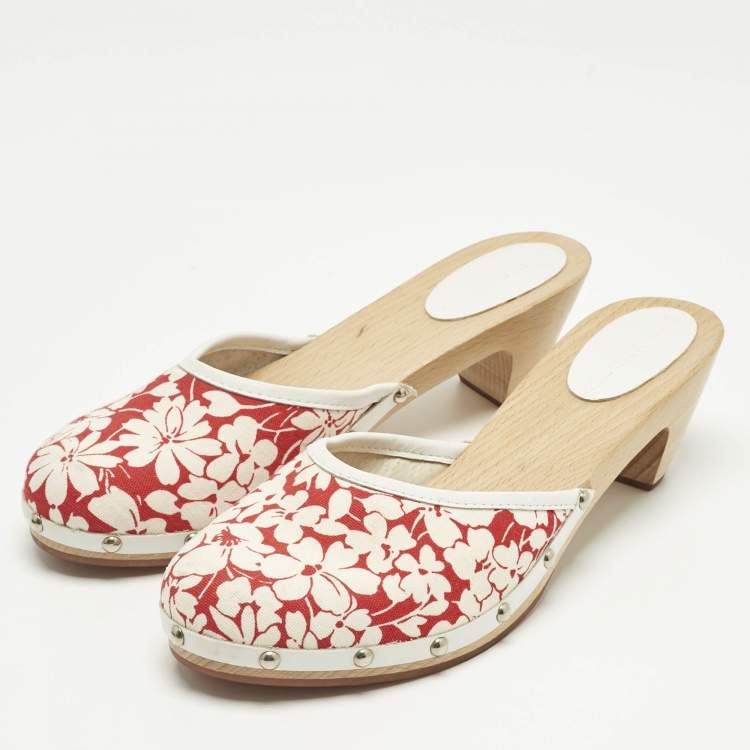 Pre Owned Burberry Cream/Red Flora Canvas and Leather Mules Size 38