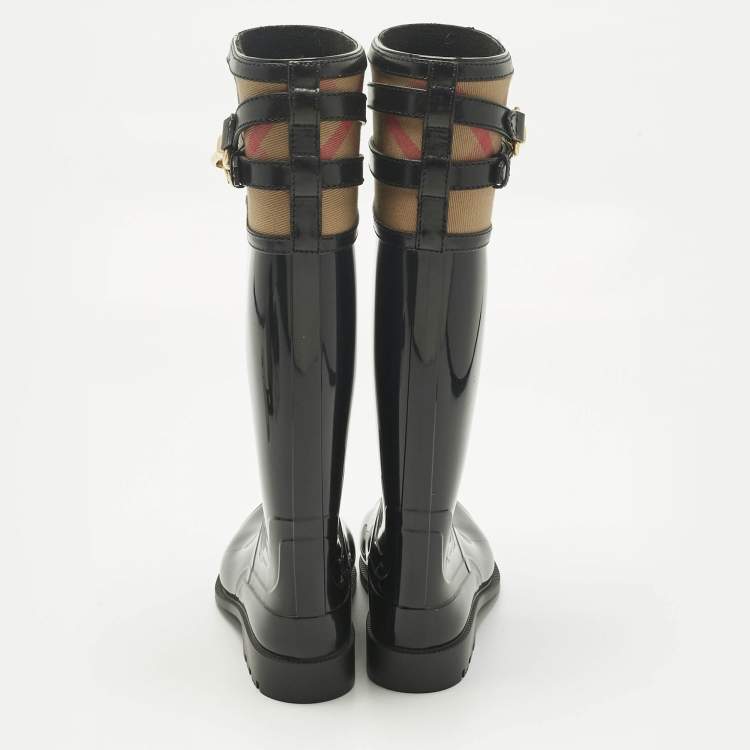 Pre Owned Burberry Black/Beige Rubber and House Check Canvas Rain Boots Size 35
