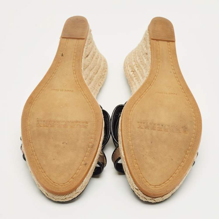 Pre Owned Burberry Beige/Black House Check Canvas and Patent Wedge Sandals Size 41