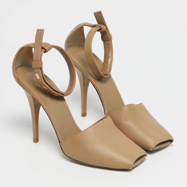Pre Owned Burberry Beige Leather Ankle Strap Pumps Size 37