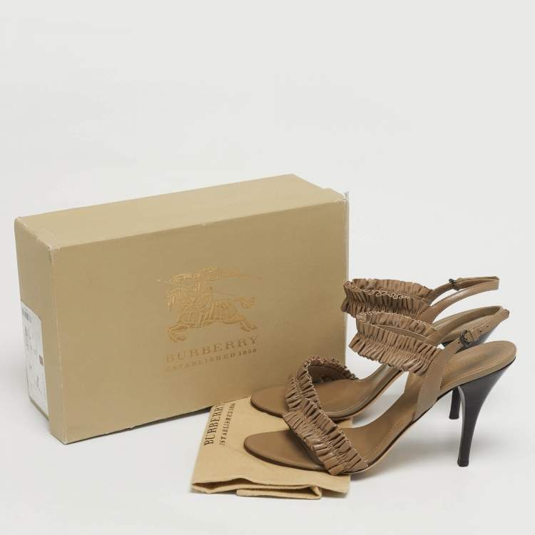 Pre Owned Burberry Size 41 Brown Leather Ankle Strap Sandals