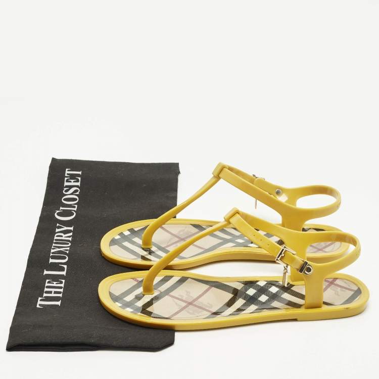 Pre Owned Burberry Size 38 Yellow Jelly Thong Flat Sandals