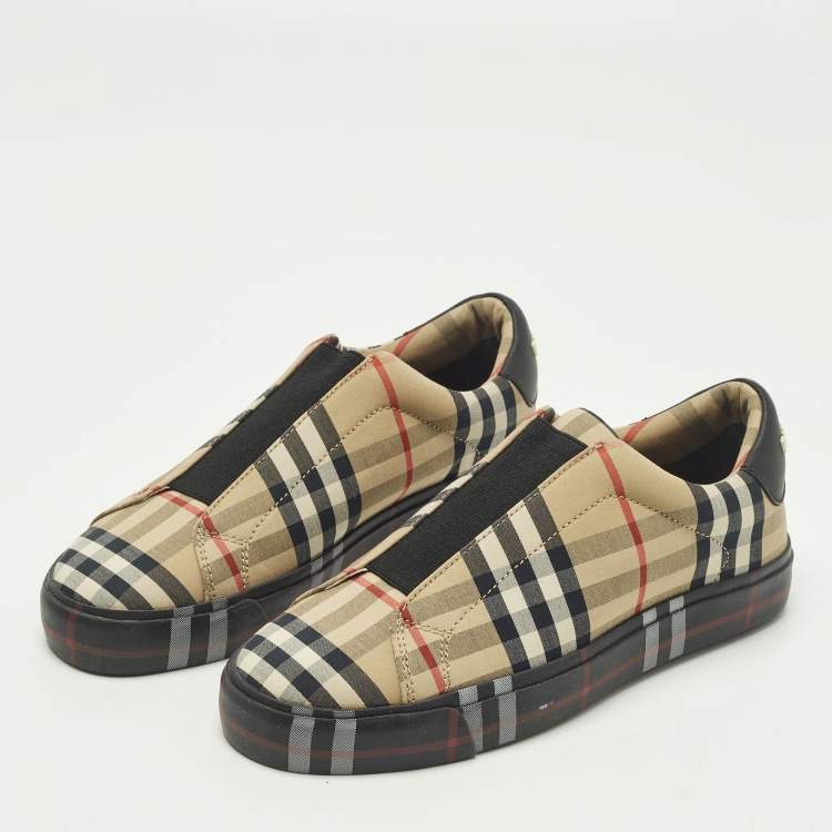Pre Owned Burberry Markham Size 35 Beige Check Fabric and Leather Slip On Sneakers