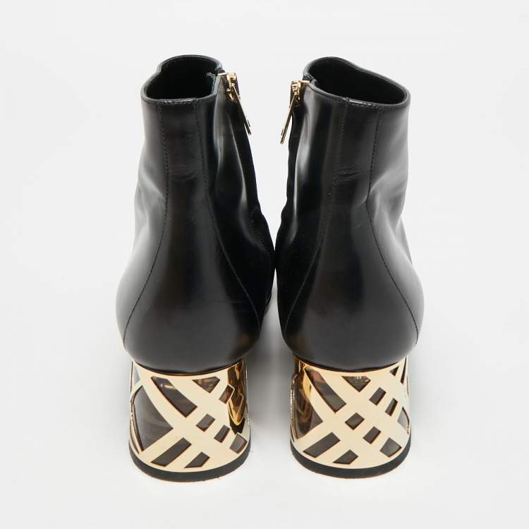 Pre Owned Burberry Billesdon Size 39 Black Leather Ankle Length Boots
