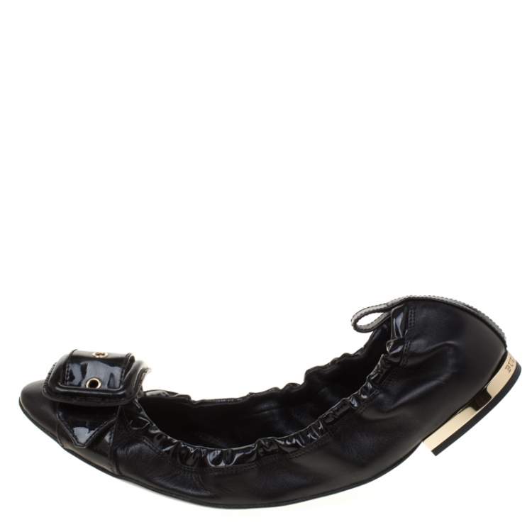 Pre Owned Burberry Black Leather Bearley Buckle Detail Scrunch Ballet Flats Size 38