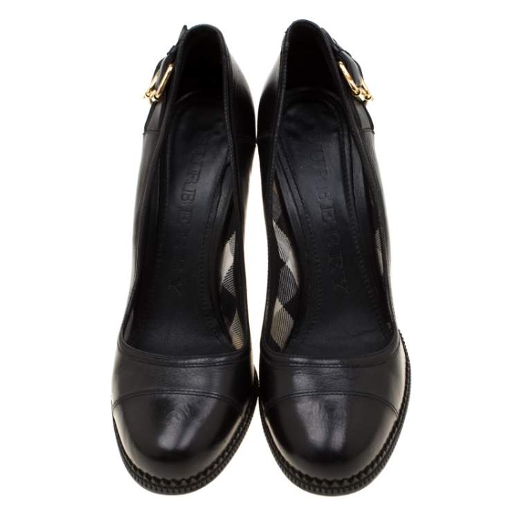 Pre Owned Burberry Black Leather Embellished Pumps Size 39
